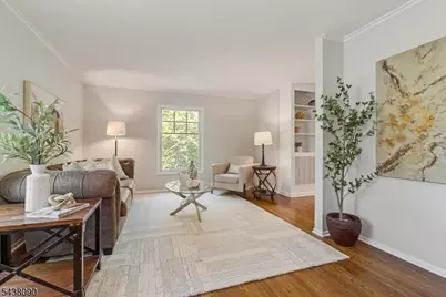 22 Ridge Dr W., Berkeley Heights Township, NJ 07922 - Photo 5