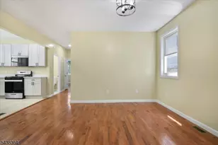 118 Lehigh Ave Apt, Newark, NJ 07112 - Photo 5