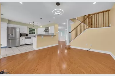 2002 S Branch Dr, Readington, NJ 08889 - Photo 13