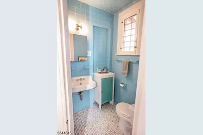 110 Montclair Ave, Montclair, NJ 07042 - Photo 33