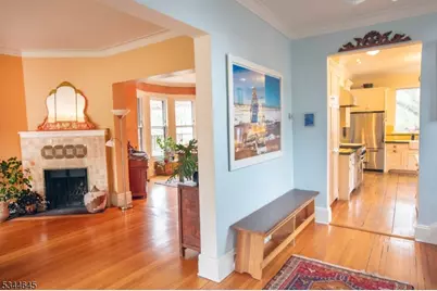 110 Montclair Ave, Montclair, NJ 07042 - Photo 9