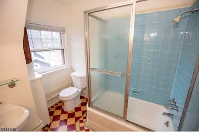 110 Montclair Ave, Montclair, NJ 07042 - Photo 47