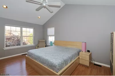 13 Minuteman Ct Ondo, Bernards Township, NJ 07920 - Photo 5