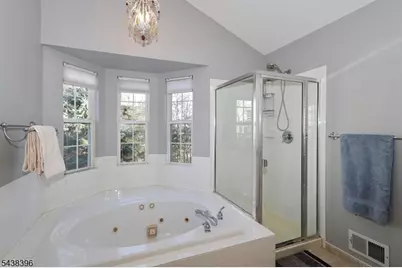 13 Minuteman Ct Ondo, Bernards Township, NJ 07920 - Photo 7