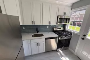 128B Boyden Ave, Maplewood, NJ 07040 - Photo 3