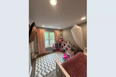 448 Saint Giles Ct, Franklin Township, NJ 08873 - Photo 17