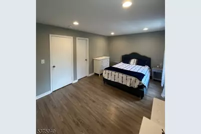 448 Saint Giles Ct, Franklin Township, NJ 08873 - Photo 23