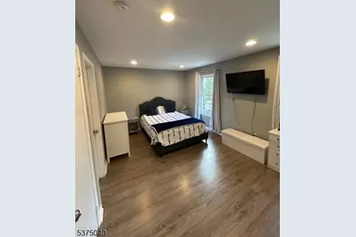 448 Saint Giles Ct, Franklin Township, NJ 08873 - Photo 19