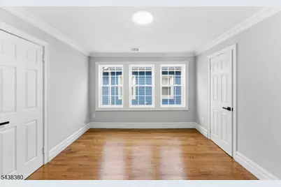 579 Newark Ave, Kenilworth, NJ 07033 - Photo 27