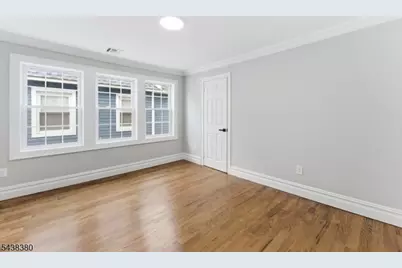 579 Newark Ave, Kenilworth, NJ 07033 - Photo 25