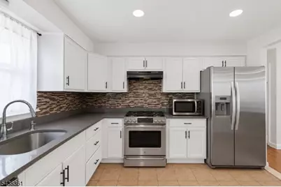 1134 Rivington St, Roselle, NJ 07203 - Photo 9