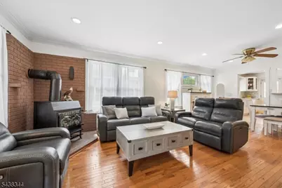 15 Clover Pl, Mine Hill, NJ 07803 - Photo 7