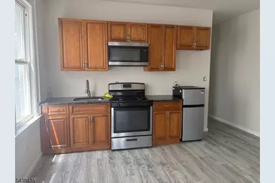 33 Rose Ter, Newark, NJ 07108 - Photo 5