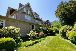 39 N Mountain Ave, Montclair, NJ 07042 - Photo 37