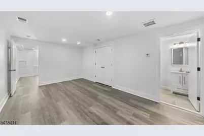 1119 Hampton Place #1, Elizabeth, NJ 07201 - Photo 7