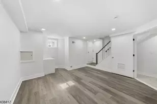 1119 Hampton Pl, Elizabeth, NJ 07201 - Photo 5