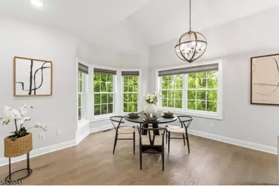 19 Riverbend Ct, New Providence, NJ 07974 - Photo 7