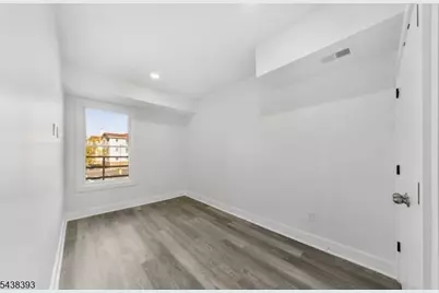 1119 Hampton Place #2, Elizabeth, NJ 07201 - Photo 5