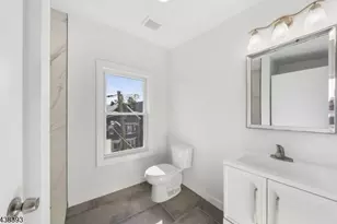 1119 Hampton Pl, Elizabeth, NJ 07201 - Photo 11