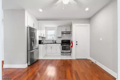 81 Kuna Ter, Irvington, NJ 07111 - Photo 5