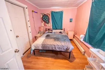 71 Oak St (Rear), Keansburg, NJ 07734 - Photo 5