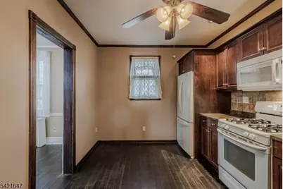960 Moessner Ave, Union Township, NJ 07083 - Photo 7