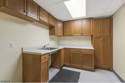 91 Main St, Woodbridge Township, NJ 07095 - Photo 13