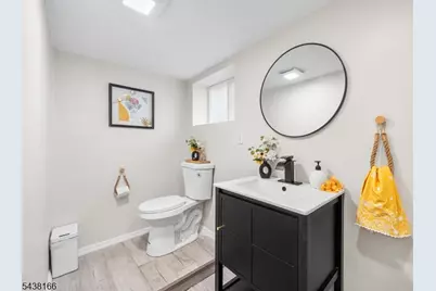 121 Smallwood Ave, Belleville, NJ 07109 - Photo 29