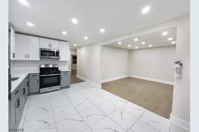 258 Isabella Ave, Irvington, NJ 07111 - Photo 5