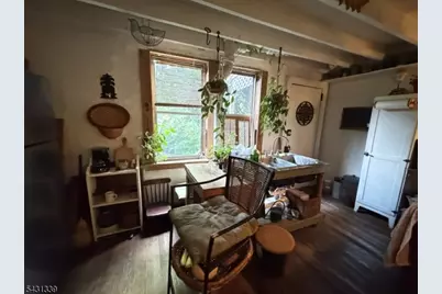 7 Talbot St, Montclair, NJ 07042 - Photo 9