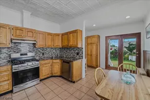 42 Rossmore Pl, Belleville, NJ 07109 - Photo 17