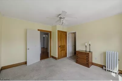 42 Rossmore Pl, Belleville, NJ 07109 - Photo 33