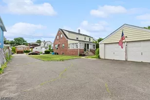 57 Devon St, North Arlington, NJ 07031 - Photo 3