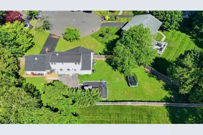 10 Happel Ct, Scotch Plains Township, NJ 07076 - Photo 37