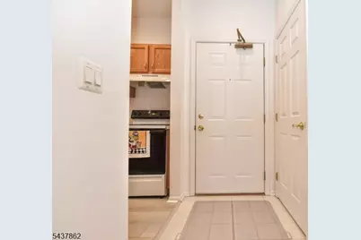 5420 Richmond Rd #420, West Milford, NJ 07480 - Photo 5