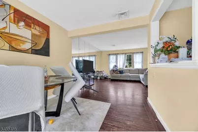 26 Nancy Ln, Piscataway Township, NJ 08854 - Photo 11