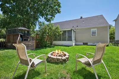336 Vanderveer Rd, Bridgewater, NJ 08807 - Photo 23