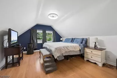 336 Vanderveer Rd, Bridgewater, NJ 08807 - Photo 13