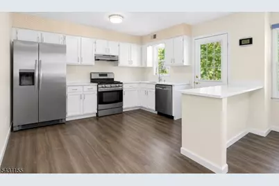1168 Lake Avenue #6, Clark Township, NJ 07066 - Photo 13