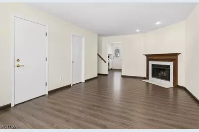1168 Lake Avenue #6, Clark Township, NJ 07066 - Photo 11