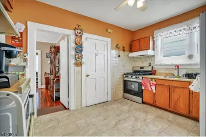 752 S Broad St, Elizabeth, NJ 07202 - Photo 23