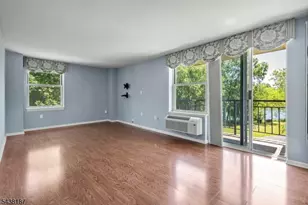 300 Main St, Little Falls Township, NJ 07424 - Photo 13