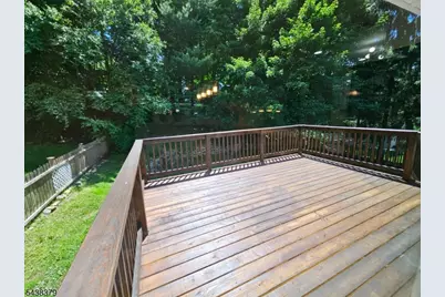 504 Edith Rd, Roxbury Township, NJ 07850 - Photo 5