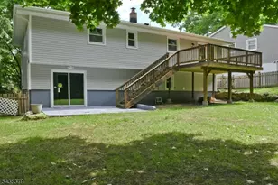 504 Edith Rd, Roxbury Township, NJ 07850 - Photo 3