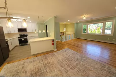 504 Edith Rd, Roxbury Township, NJ 07850 - Photo 7
