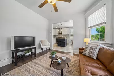 14 Grove Ter, Montclair, NJ 07042 - Photo 7