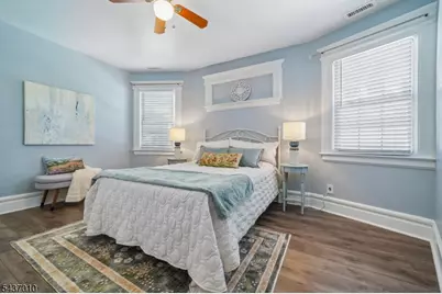 14 Grove Ter, Montclair, NJ 07042 - Photo 11