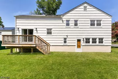 305 Buttfield Dr, Plainfield, NJ 07060 - Photo 27