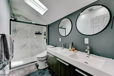 305 Buttfield Dr, Plainfield, NJ 07060 - Photo 25