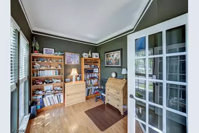 28 Primrose Ln, Sparta Township, NJ 07871 - Photo 5